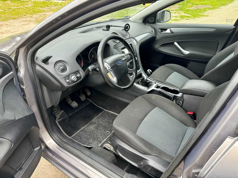 Ford Mondeo MK4 Kombi 2012r 2.0 TDCI kamera cofania hak