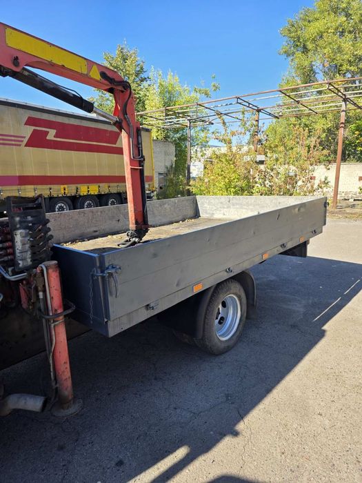 мерседес 711 1996 року