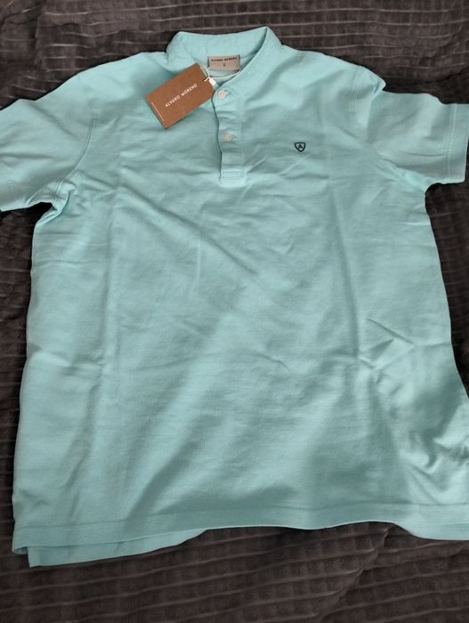 Футболки блакитного і салатного кольору Alvari Moreno. Розмір s