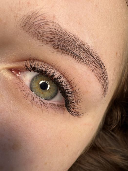 Нарощування вій Чернігів, наращивание ресниц Чернигов