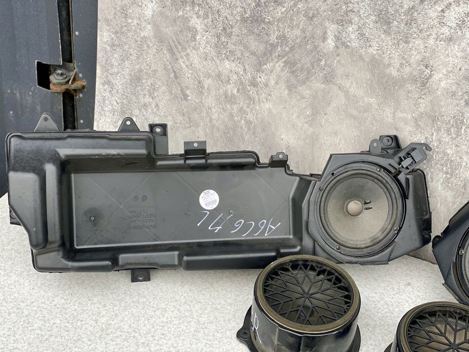 Колонки Ауді А6 С6 перід зад колонка буффер Audi A6 C6 розборка