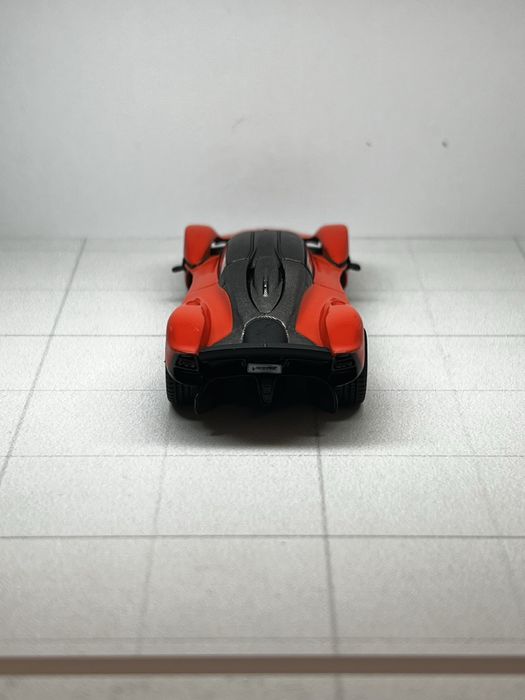 Aston Martin Valkyrie Mini GT