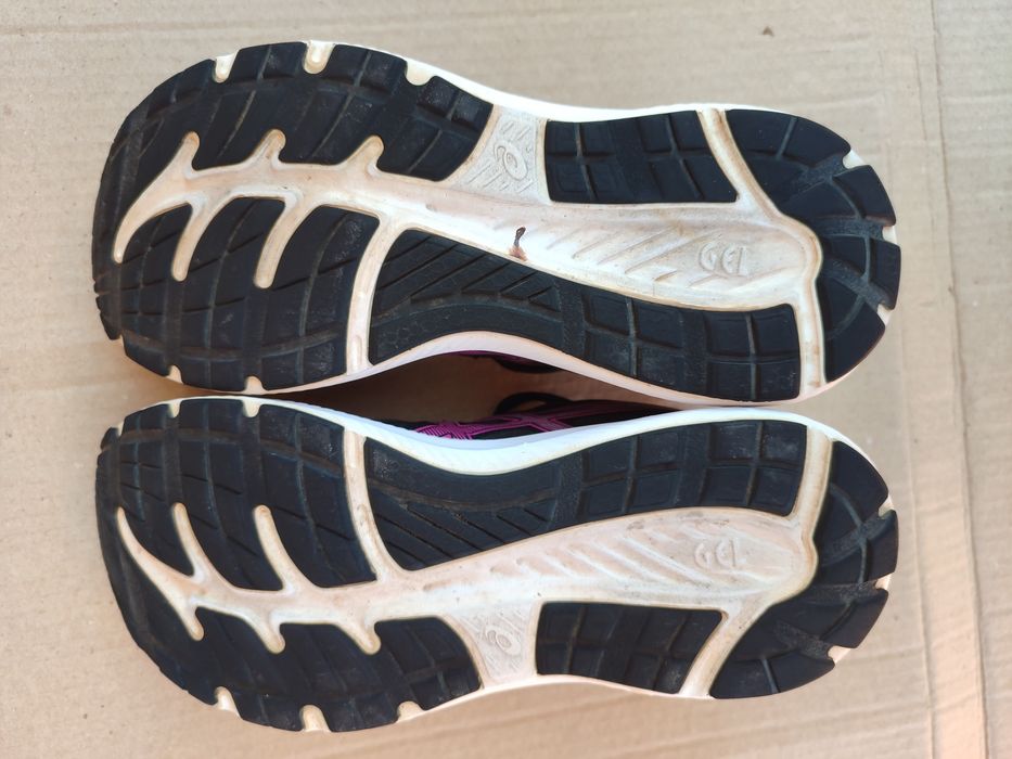 Кроссовки ASICS Gel-Contend 39 размер
