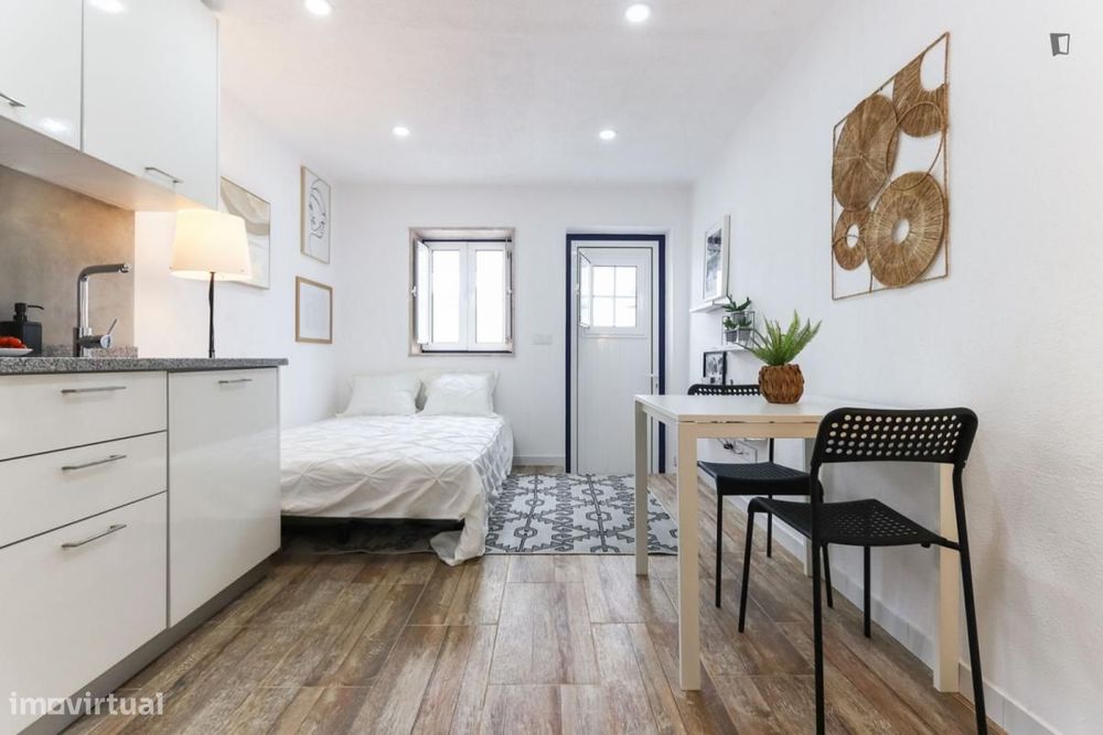 Estúdio - localizado em Ajuda Lisbon