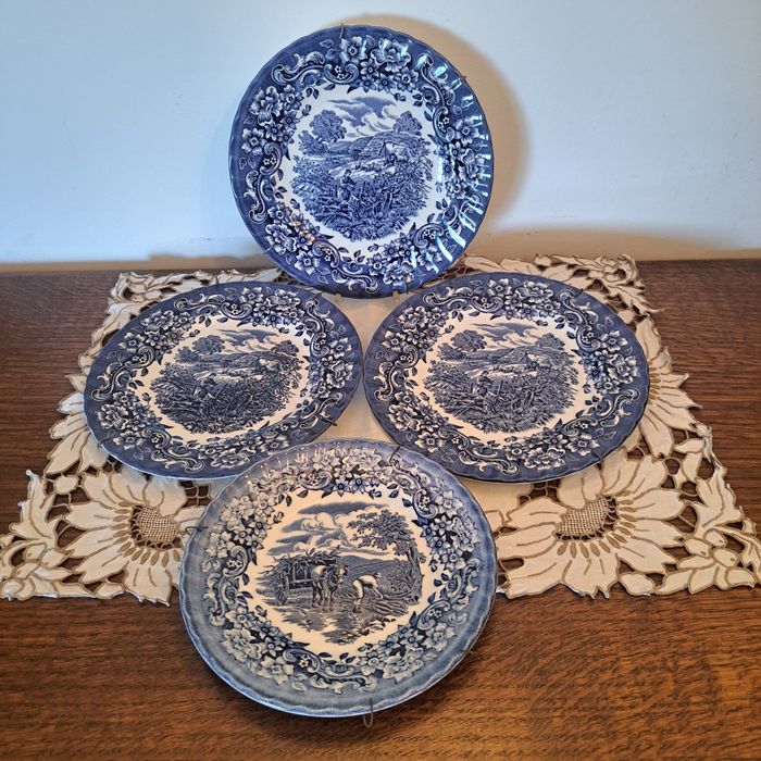 Pratos Porcelana inglesa