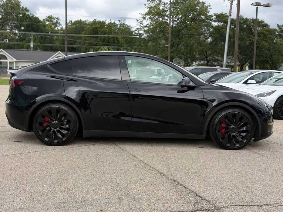 Tesla Model Y Performance      2022