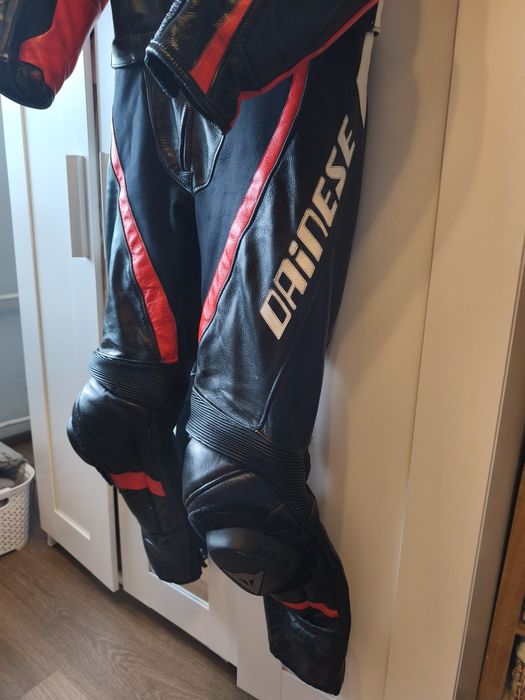 Kombinezon Dainese 54 dwuczesciowy