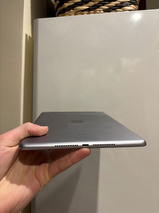 iPad 6 32gb LTE 99% АКБ