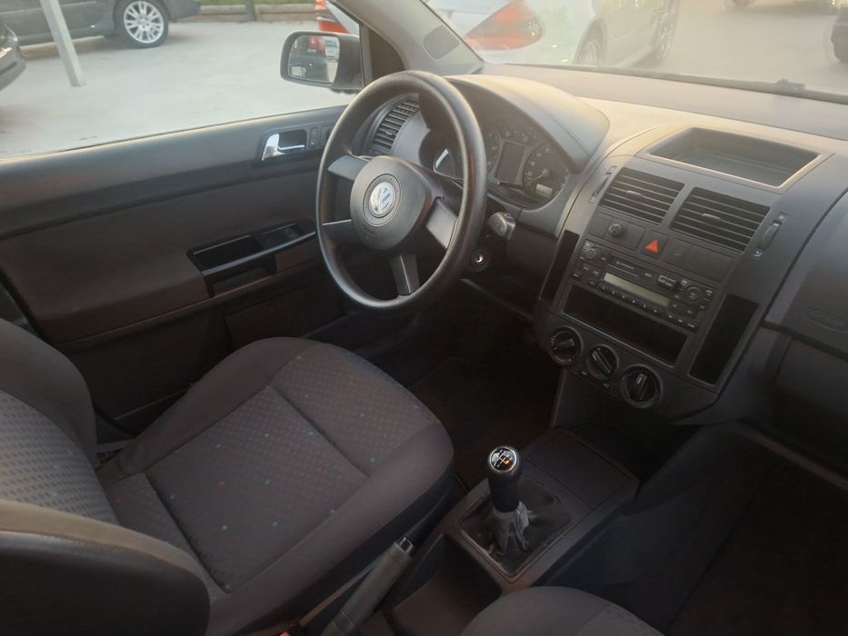 VW polo 1.2i  125000kms