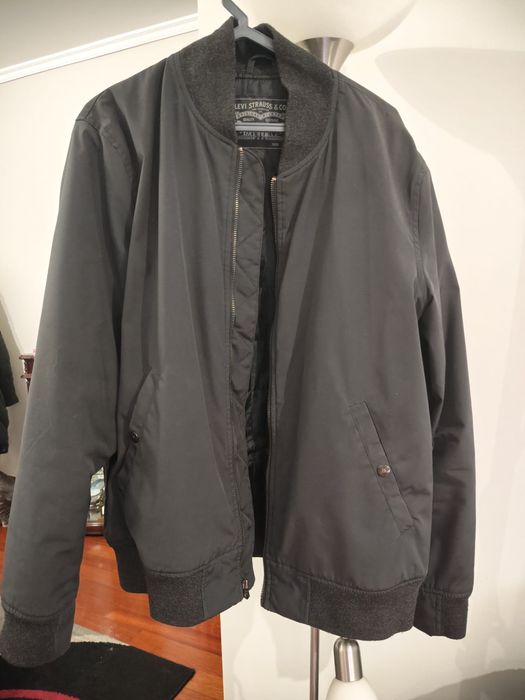 Casaco preto Levi strauss
