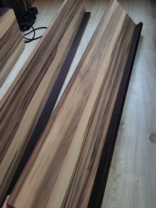 Półki ścienne wiszące brąz/drewno