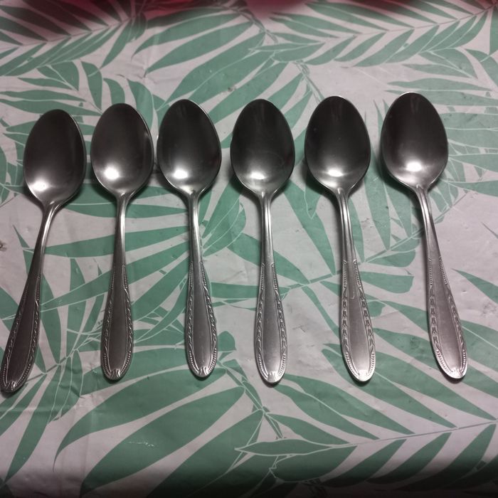 6 łyżek obiadowych+4 widelce