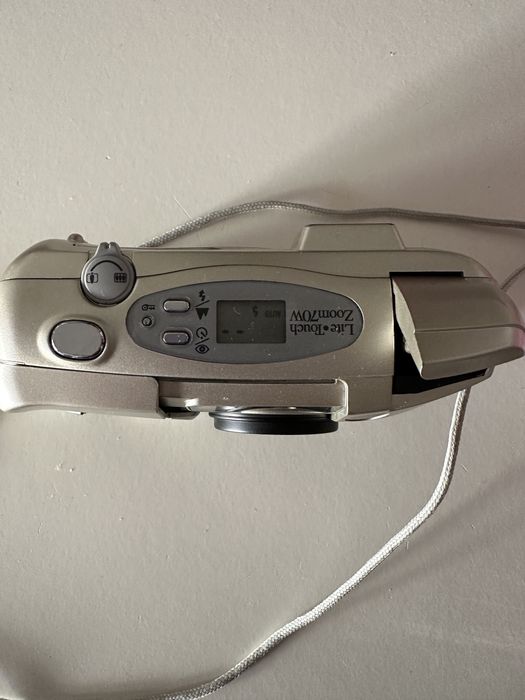 Máquina fotográfica de rolo