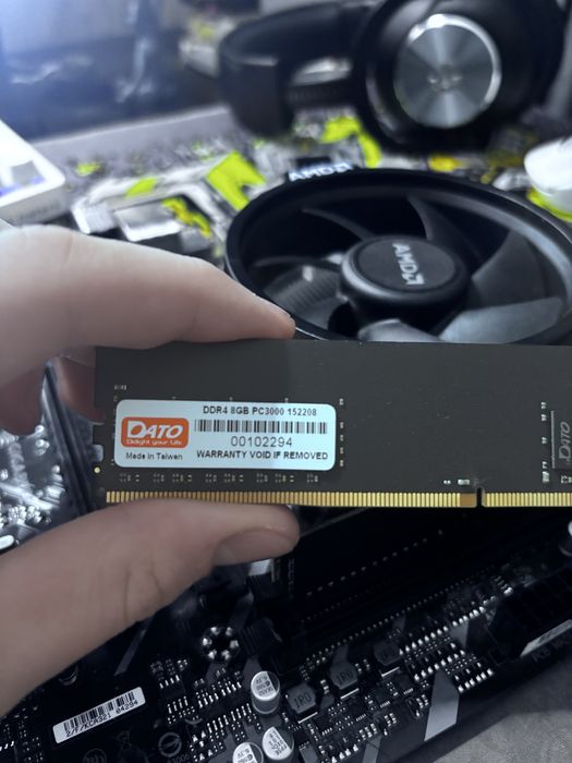 Материнская плата с процессором и оперативной памяттю(b450m,r 5 3600)