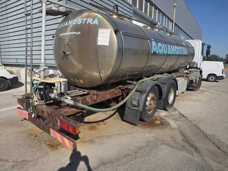 Camião cisterna inox Iveco Eurotech Cursor 390cv 6x2 15.000 L
