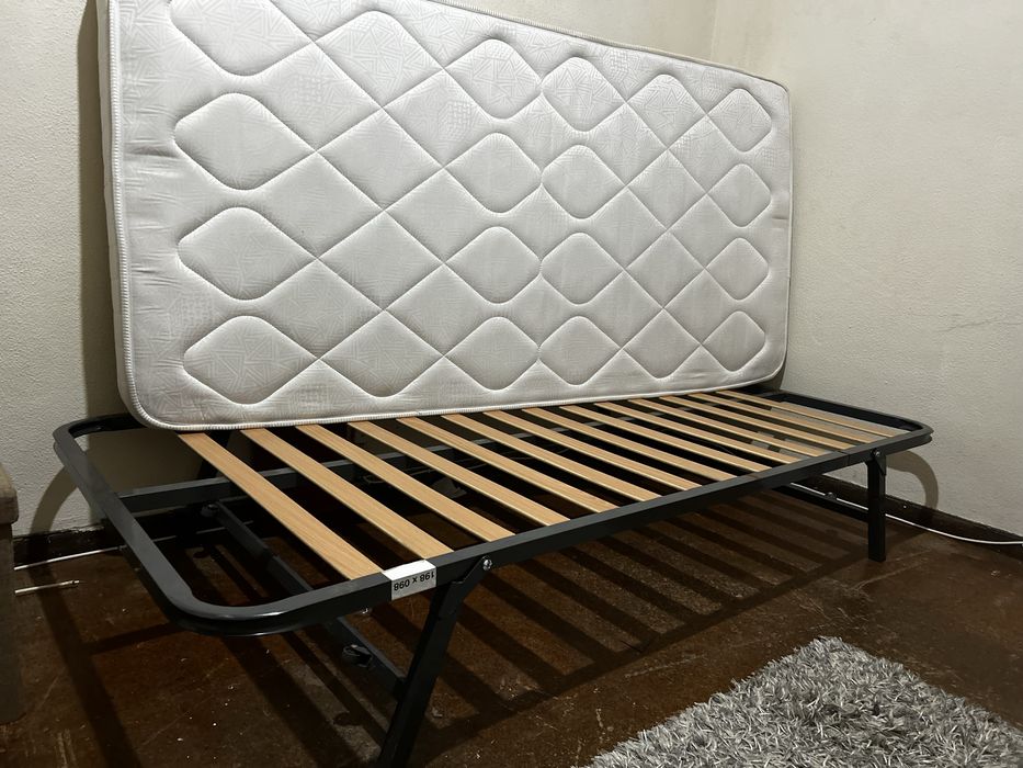 Cama de solteiro