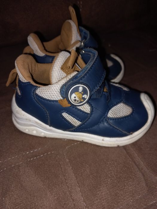 Кросівки дитячі,22 розмір