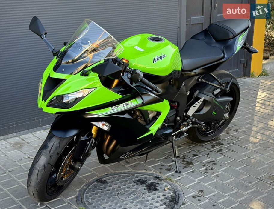 kawasaki zx6r - купити раму, кронштейни та маятники на мото Київ