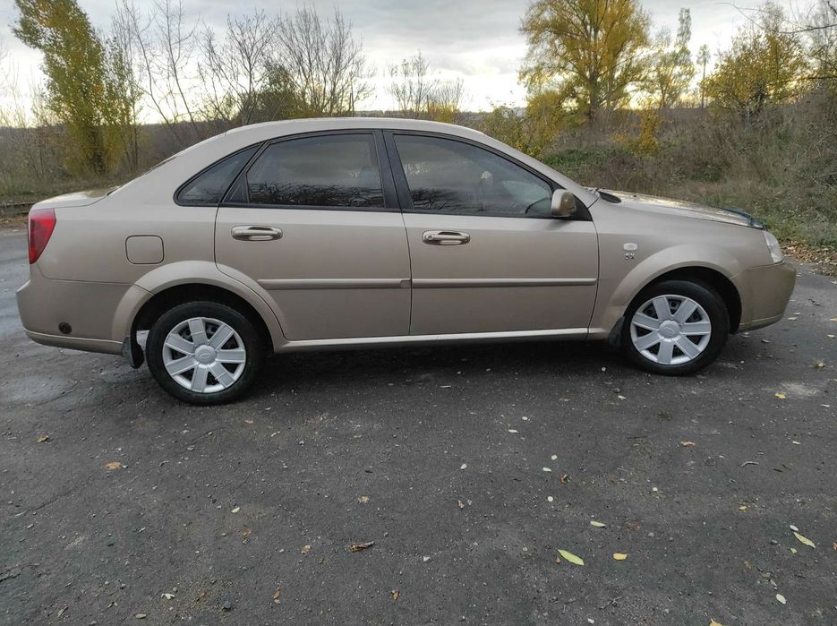 Продам Шевроле лацетті