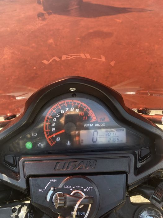 Продам ліфан кп200