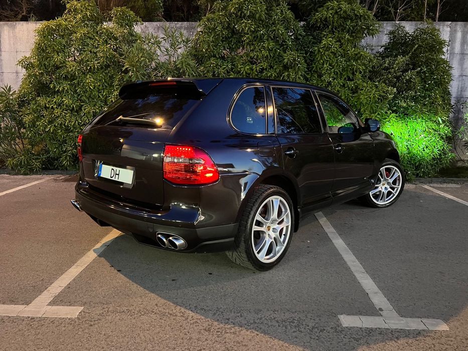 Porsche Cayenne Tiptronic