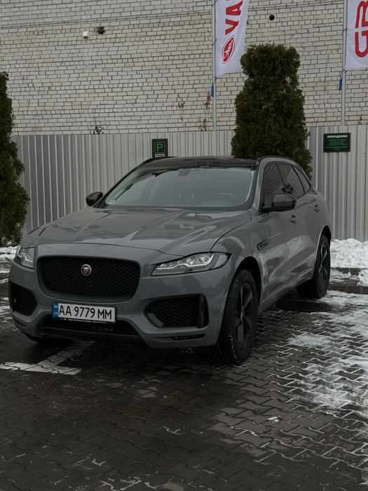 Jaguar F-Pace AWD (Premium) 2017