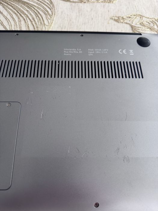 Computador portatil marca insys