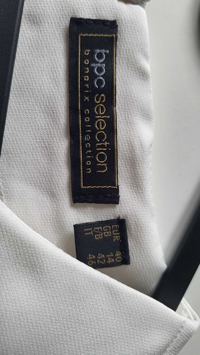 Nowiutka sukienka bonprix z nadrukiem