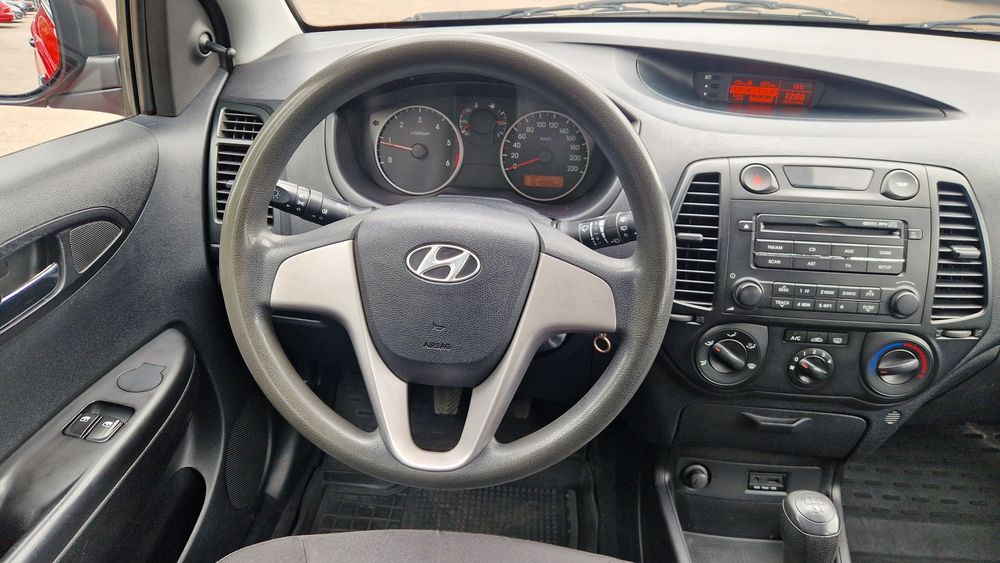 Hyundai i20 2009 VIN MALBB51SP9M042101 фото оголошення 14 з 24