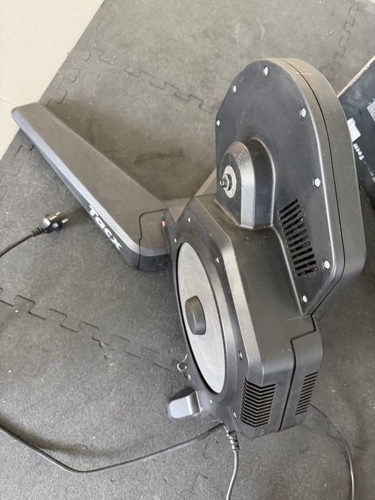 Vendo rolo Tacx FLUX