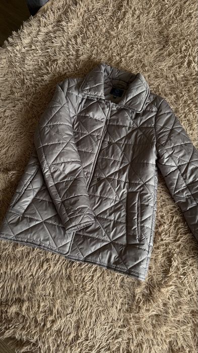 Куртка стьобана весняна