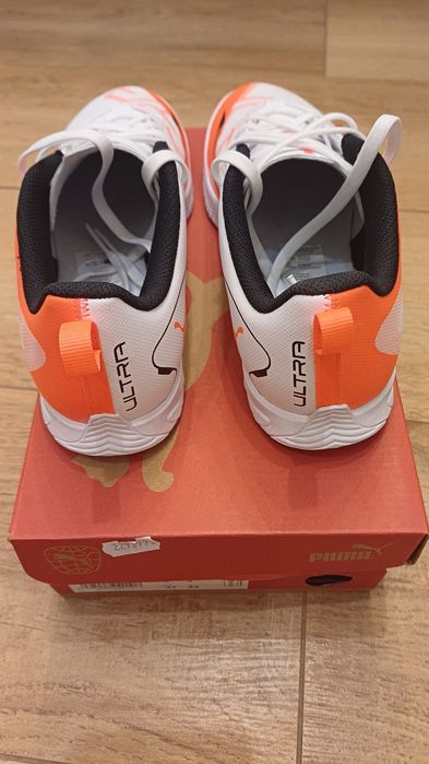 Buty halowe PUMA r. 37 nowe