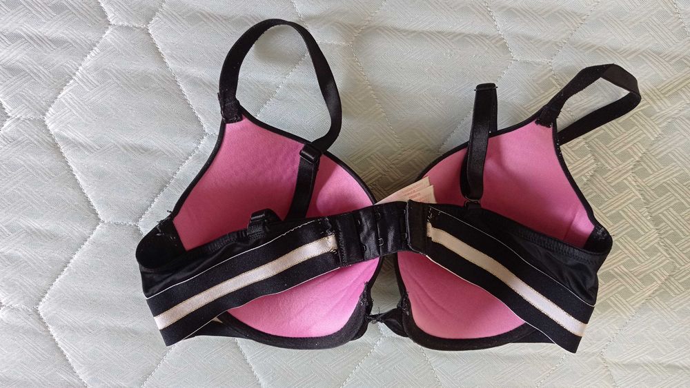 Бюстгальтер Viсtoria's Secret Вікторія Сікрет 32DD /F70