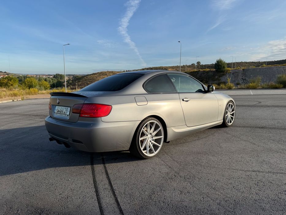 BMW e92 coupé 320 D Frozen grey bmw individual original