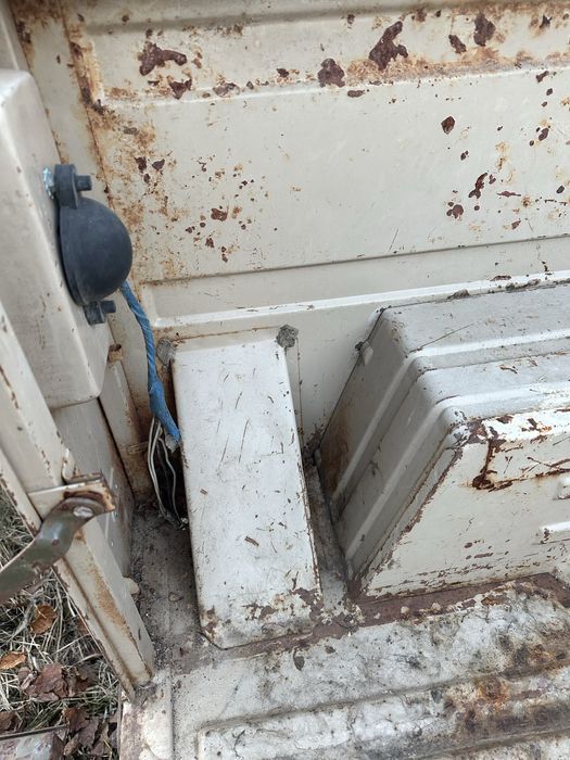 Продам луаз не гнелий взагалі