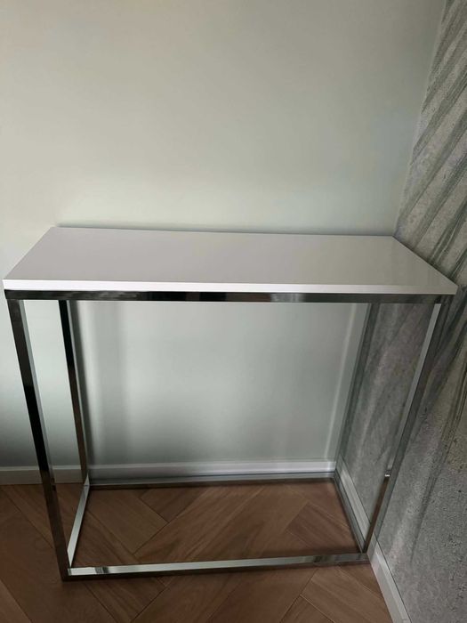 Sprzedam elegancką konsolę - nie wymaga montażu
