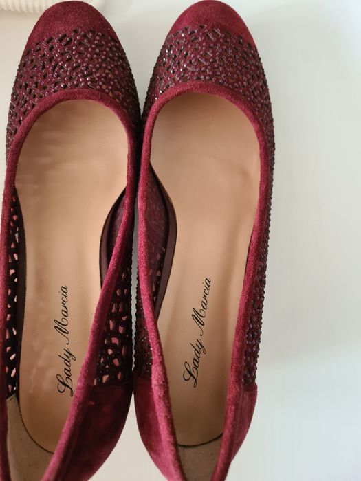 Продам жіночі туфлі