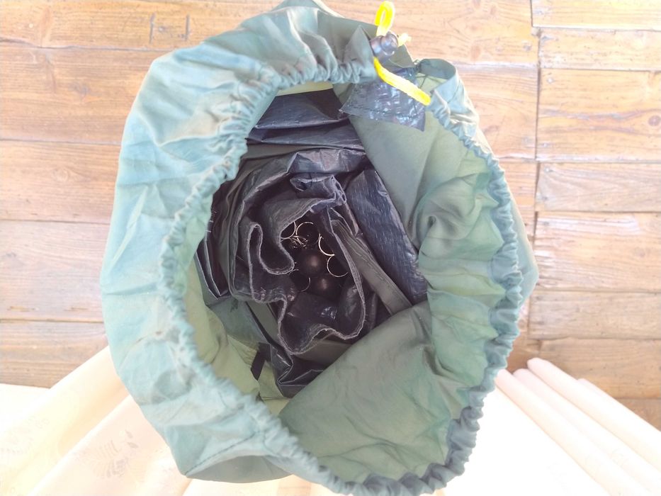 Tenda Nova para 4 lugares e com avançado -Nunca Usada