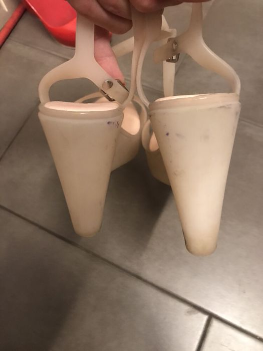 Koturny ala Melissa bezowe