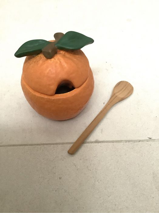Orange-shaped ceramic container468574123674183686