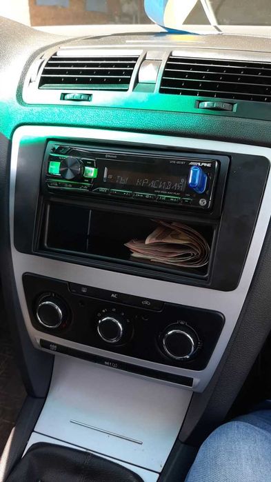Перехідна рамка Skoda Octavia Tour A5 A7 під різні автомагнітоли
