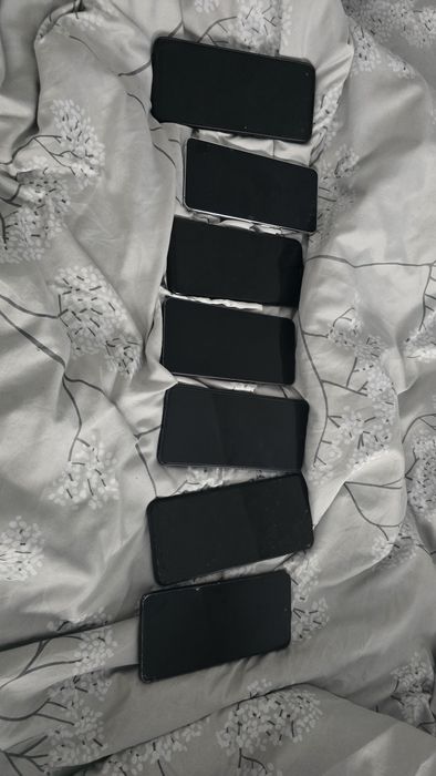 Samsung iphone uszkodzone z blokada