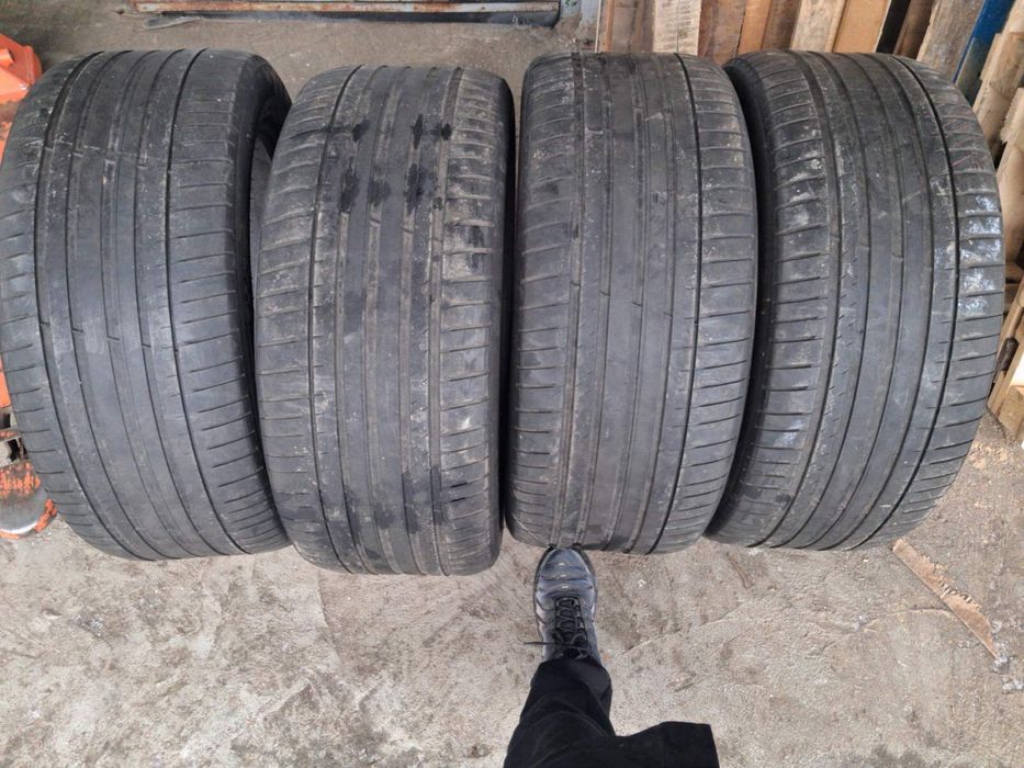 285 45 21 Michelin pilot sport