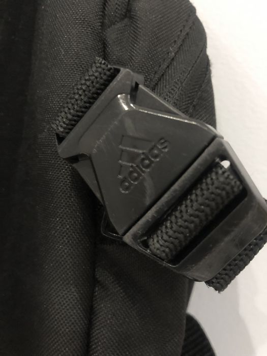Наплічник -рюкзак  від Adidas .