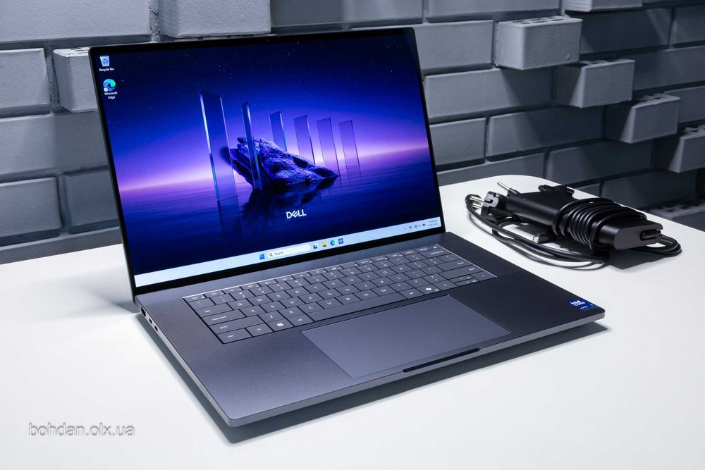 Dell Pro Max 16 Premium MA16250 4K-120Hz U7-265H 64GB 2TB RTX PRO 2000