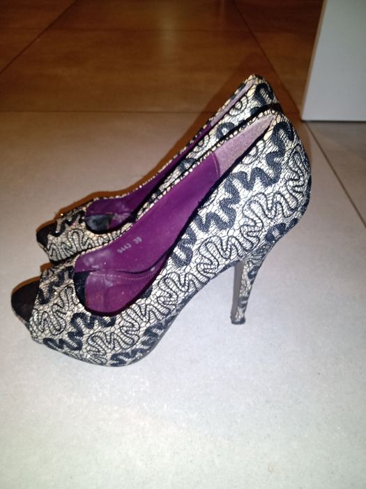 Buty rozmiar 39 bella