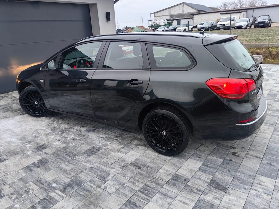 OPEL*ASTRA*1.4*TURBO*140PS*LIFT*Niemiec*Klima*Alu18*Piękny*Stan!