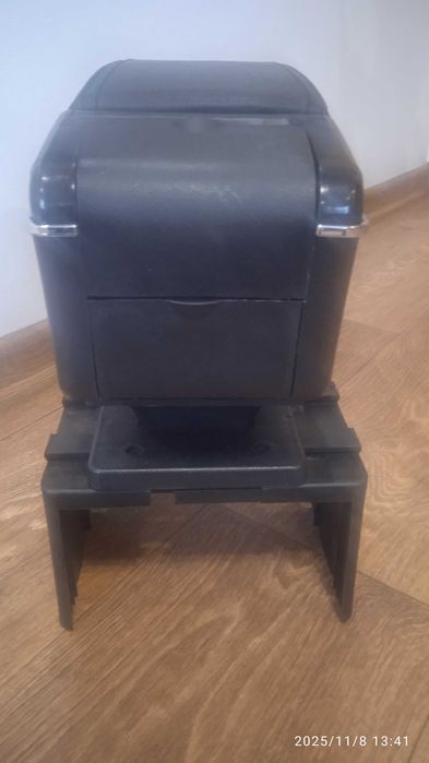 пiдлокотник для авто