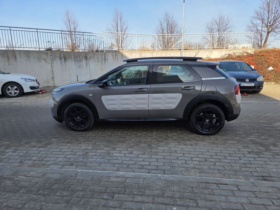 Citroën C4 Cactus 1,2 Benz. 82 KM Klimatyzacja Stan BDB Auto z GWARANCJĄ !!!