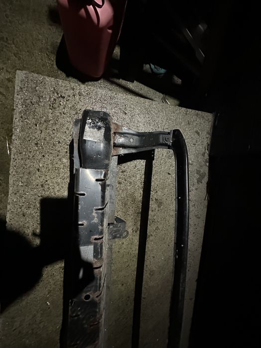 Підсилювач бампера Polo 6r